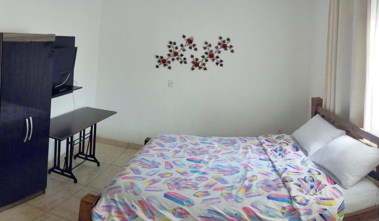 Hostel Dela Тирадентеш Екстериор снимка