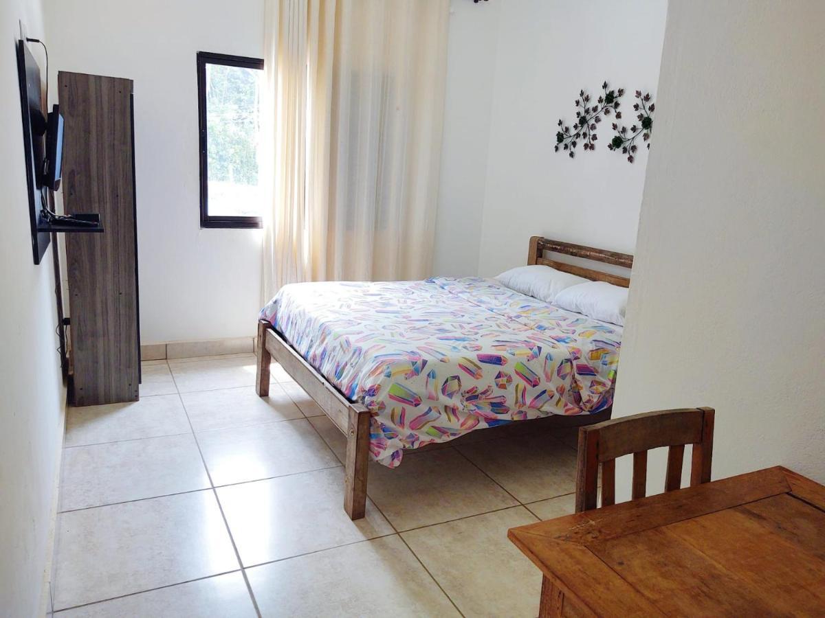 Hostel Dela Тирадентеш Екстериор снимка